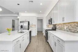 Picture of 21079 Hallandale Dr, Estero, FL 33928