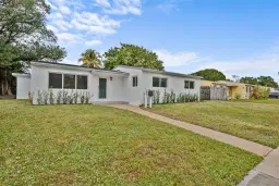 Picture of 801 NW 183Rd Dr, Miami Gardens, FL 33169