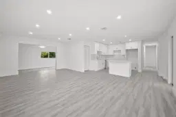 Picture of 801 NW 183Rd Dr, Miami Gardens, FL 33169