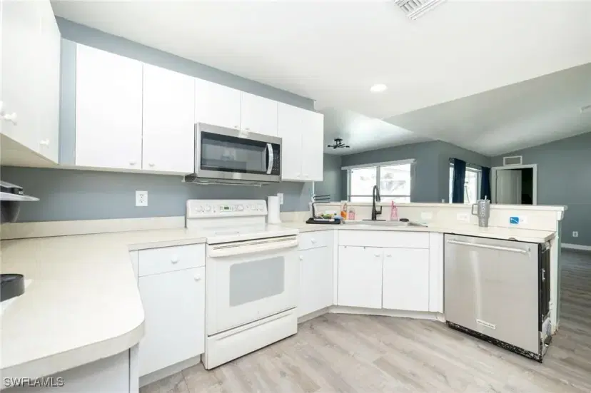 Picture of 4166 NW 39Th Ave, Cape Coral FL 33993