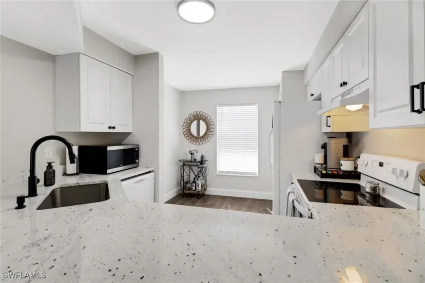 Picture of 9580 Victoria Ln A-203, Naples FL 34109