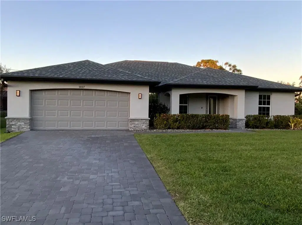 Picture of 3807 NW 45Th Ln, Cape Coral, FL 33993