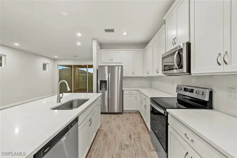 Picture of 6622 Good Life St, Fort Myers FL 33966