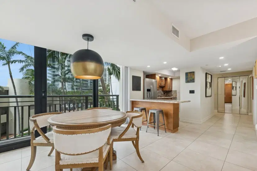 Picture of 3000 N Ocean Drive 3-H, Singer Island FL 33404