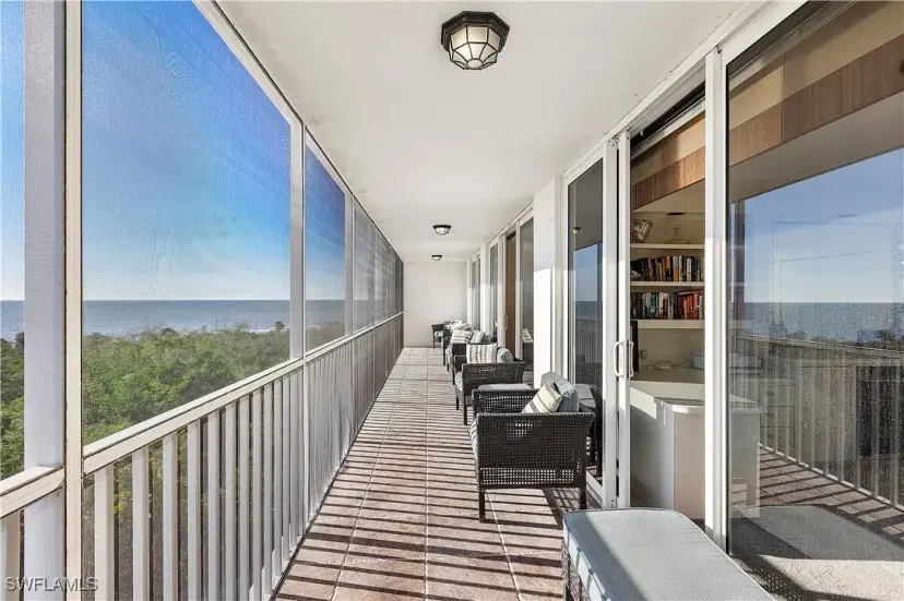 Picture of 5 Bluebill Ave 701, Naples FL 34108