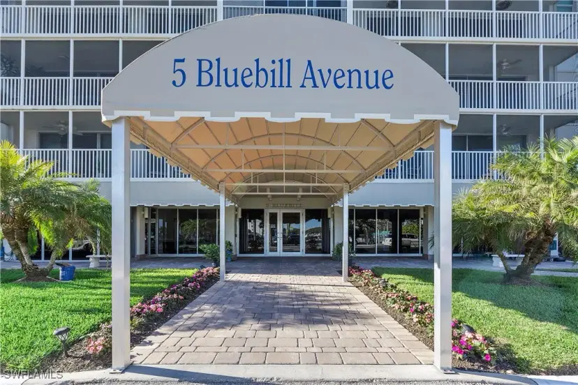 Picture of 5 Bluebill Ave 701, Naples FL 34108