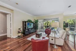 Picture of 3189 Aviamar Cir 202, Naples, FL 34114