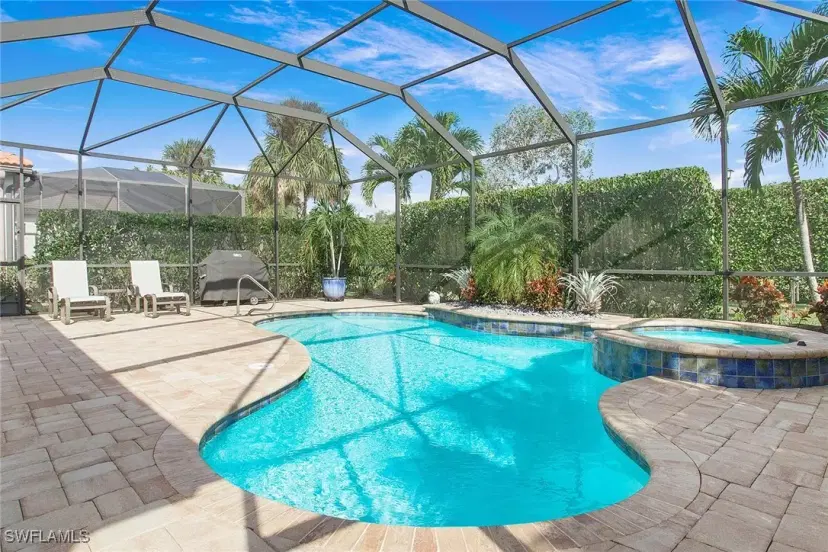 Picture of 1382 Petone Ct, Naples FL 34113