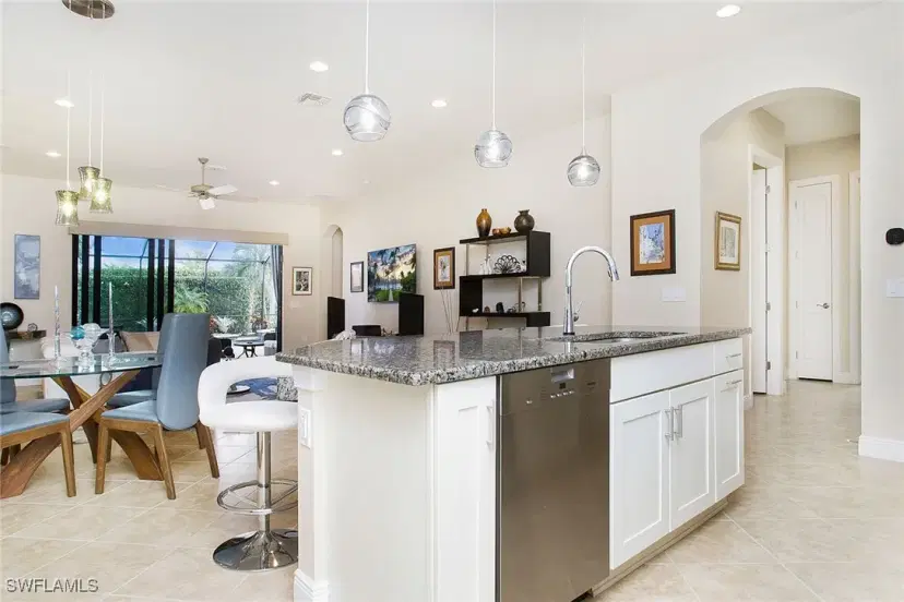 Picture of 1382 Petone Ct, Naples FL 34113