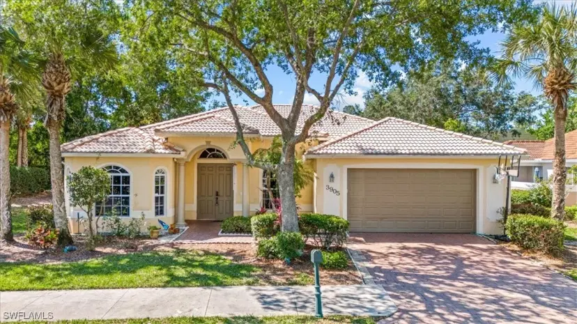 Picture of 3905 Recreation Ln, Naples FL 34116