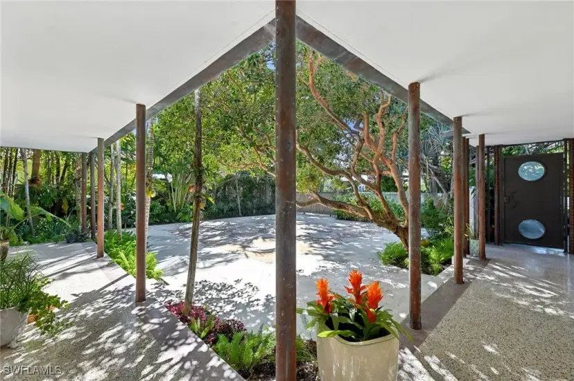 Picture of 6165 Pine Tree Dr, Miami Beach FL 33140