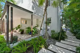 Picture of 6165 Pine Tree Dr, Miami Beach, FL 33140