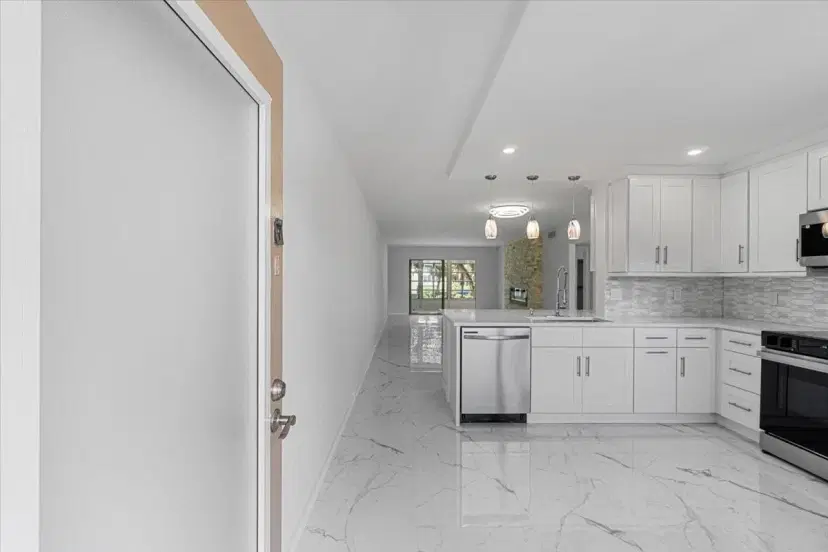 Picture of 2303 Lucaya Ln H2, Coconut Creek FL 33066