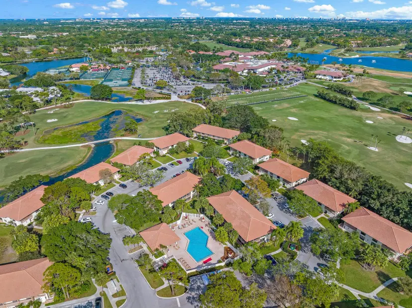 Picture of 422 Brackenwood Lane S, Palm Beach Gardens FL 33418
