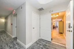 Picture of 4198 Bay Beach Ln 124, Fort Myers Beach, FL 33931