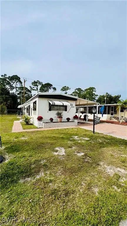 Picture of 27570 Hoenie Dr, Bonita Springs FL 34135