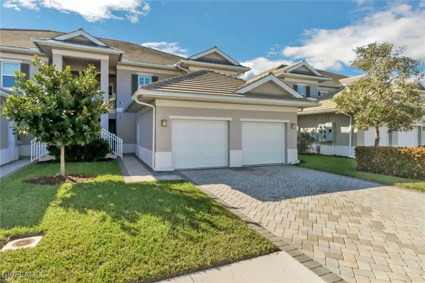 Picture of 238 Indies Dr E 202, Naples FL 34114