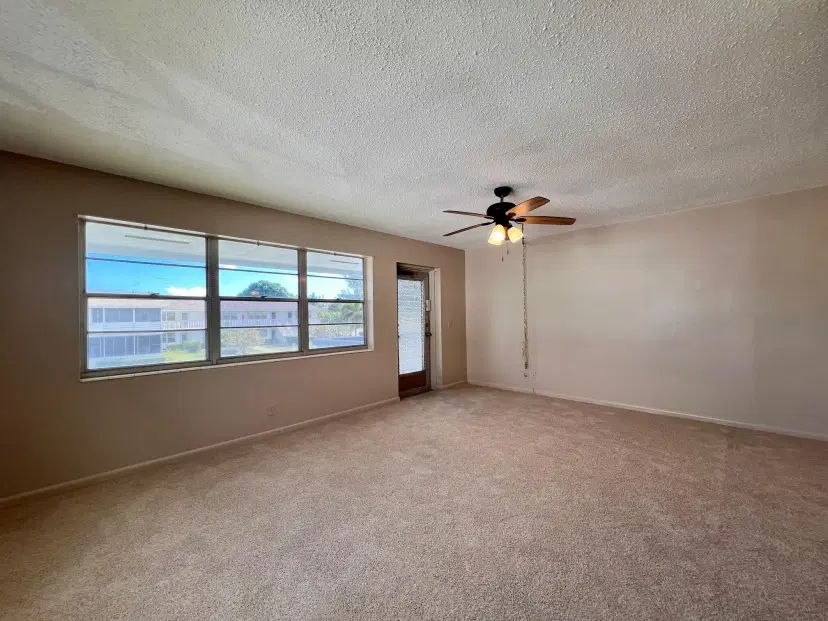 Picture of 20 Windsor A, West Palm Beach FL 33417