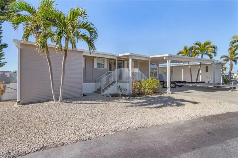 Picture of 2971 Sloop Ln, St. James City FL 33956