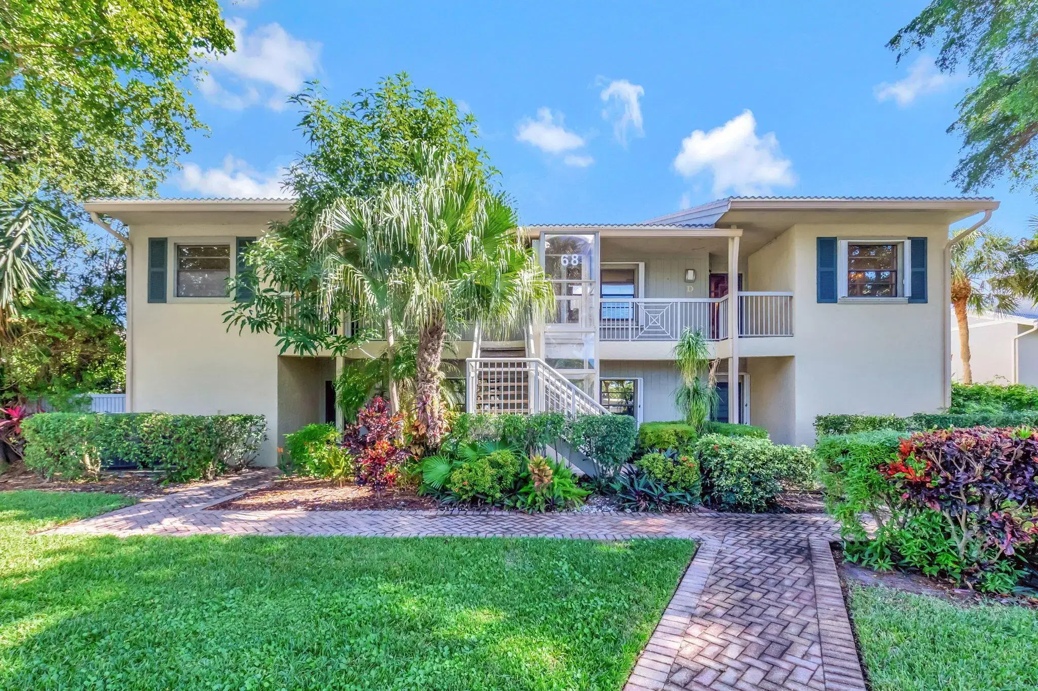 Picture of 68 Eastgate Drive D, Boynton Beach, FL 33436