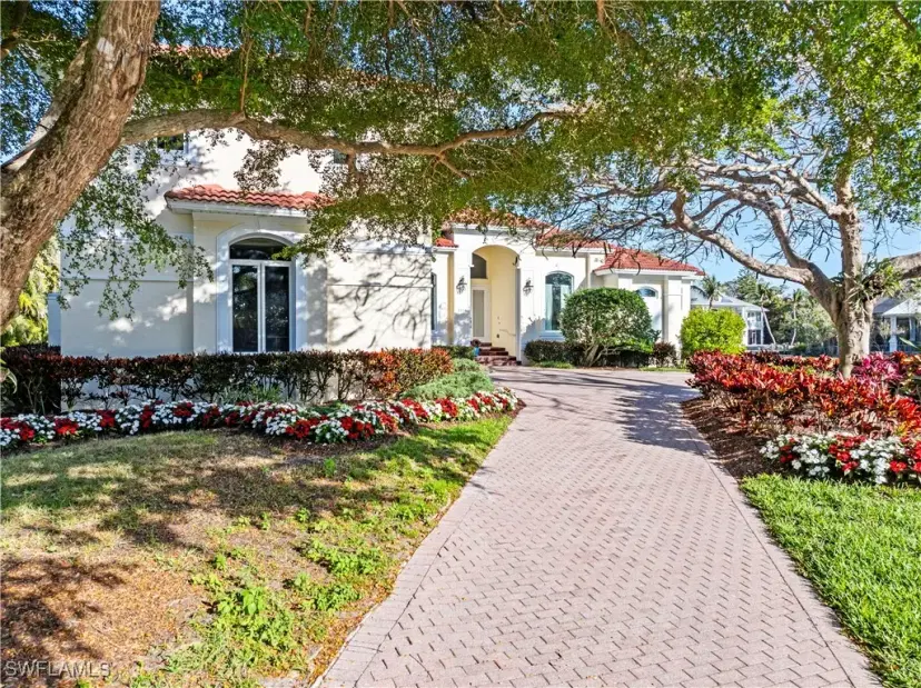 Picture of 5106 Seahorse Ave, Naples FL 34103