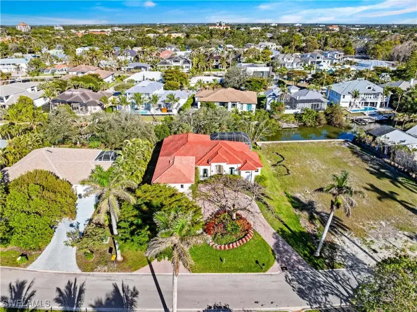 Picture of 5106 Seahorse Ave, Naples FL 34103