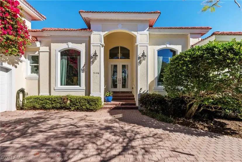 Picture of 5106 Seahorse Ave, Naples FL 34103