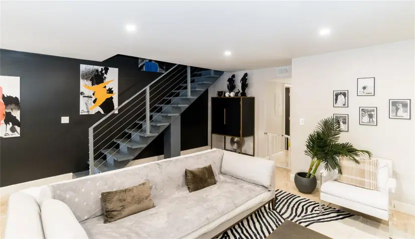 Picture of 3776 NE 166Th St 108, North Miami Beach FL 33160