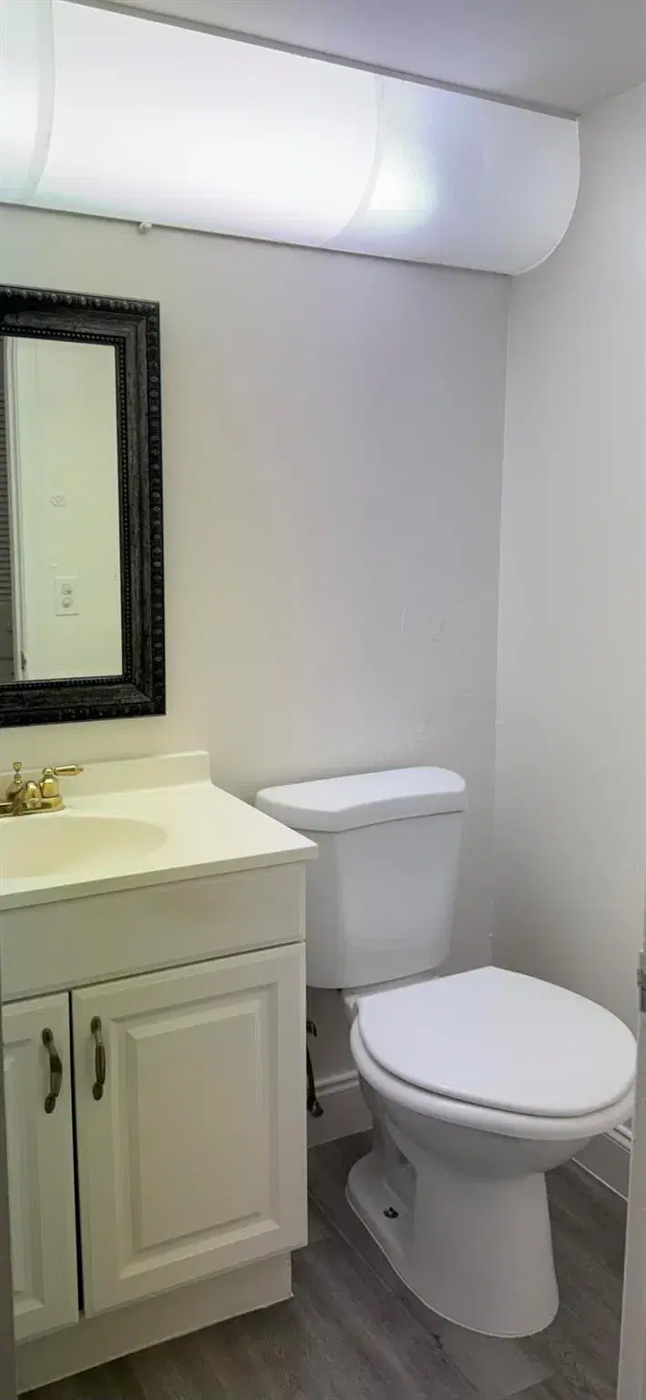 Picture of 356 S Southampton C, West Palm Beach FL 33417