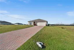 Picture of 7024 Waldo Cir, Labelle, FL 33935