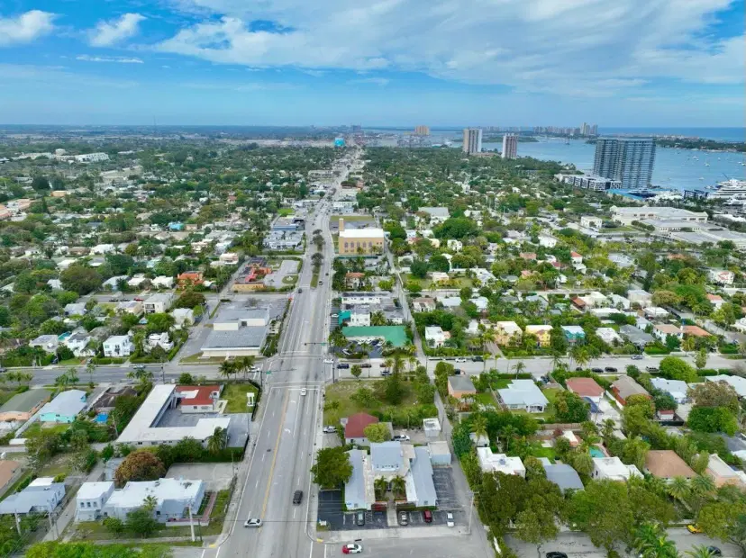 Picture of 3608 Broadway Avenue, West Palm Beach FL 33407