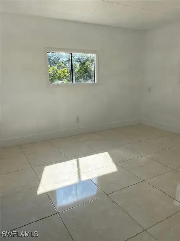 Picture of 312 S Jinete St, Clewiston FL 33440