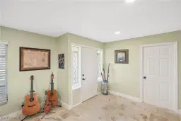 Picture of 5219 Seminole Ct, Cape Coral, FL 33904