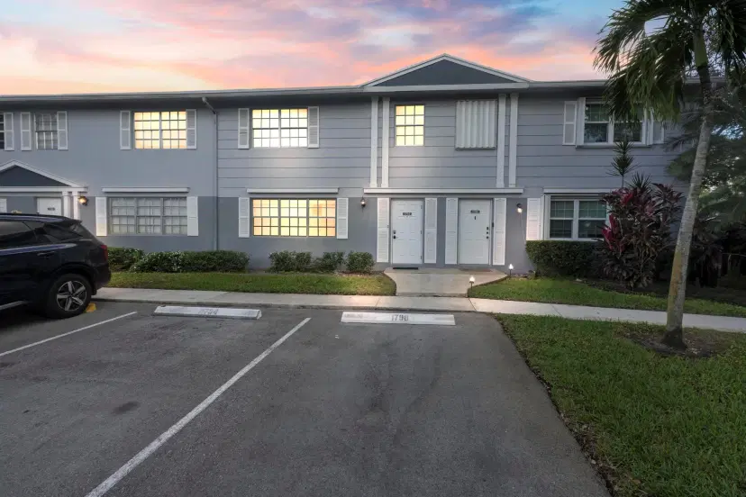 Picture of 1794 SW 81St Ter 5-37, Fort Lauderdale FL 33324