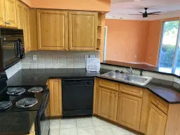 Picture of 2058 Alta Meadows Lane 2511, Delray Beach, FL 33444