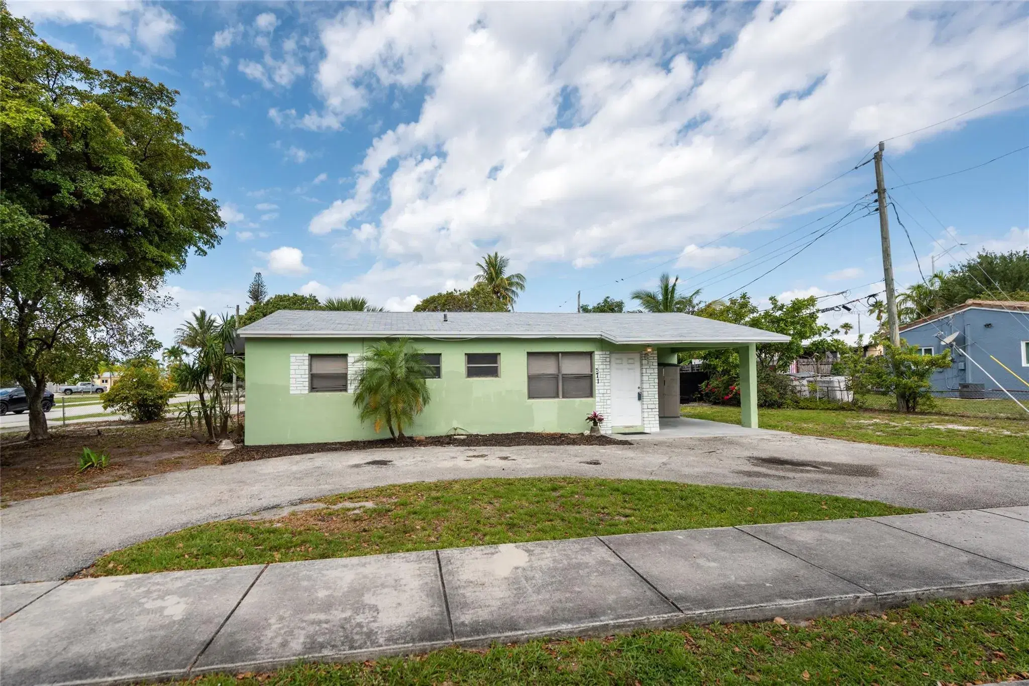 Picture of 571 NE 61St St, Oakland Park, FL 33334