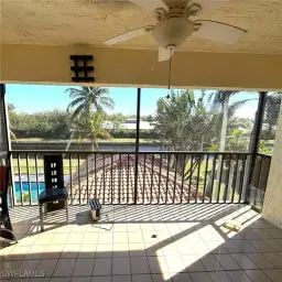 Picture of 700 Valley Stream Dr 303, Naples, FL 34113