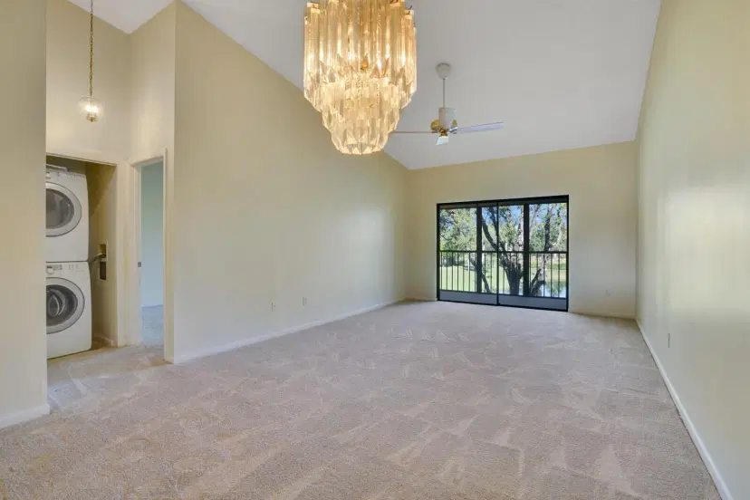 Picture of 7819 Willow Spring Drive 423, Lake Worth FL 33467