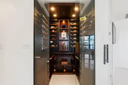 Picture of 19101 Mystic Pointe Dr 3107 Ph # 07, Aventura, FL 33180
