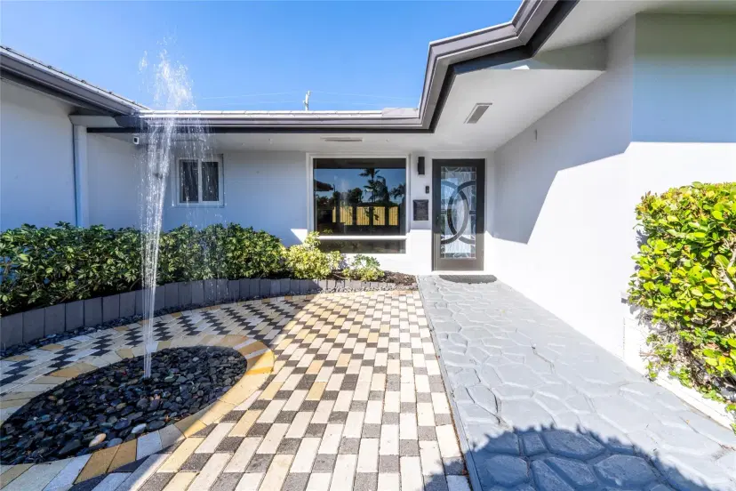 Picture of 5931 NE 22Nd Ter, Fort Lauderdale FL 33308