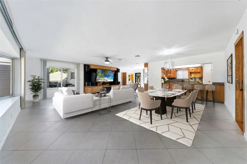 Picture of 5931 NE 22Nd Ter, Fort Lauderdale FL 33308
