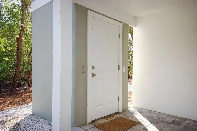 Picture of 499 Leather Fern Pl, Sanibel FL 33957