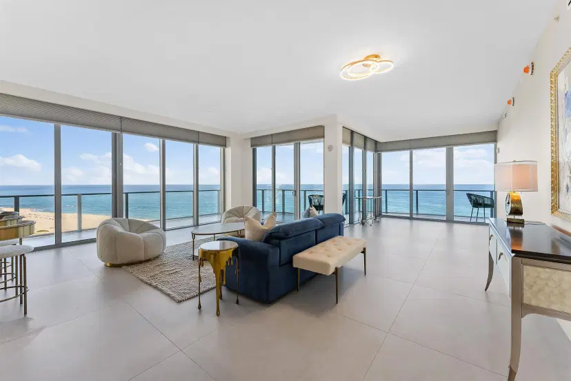 Picture of 3100 N Ocean Drive H-1103, Singer Island FL 33404