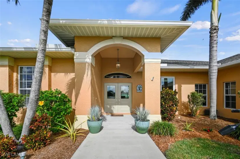 Picture of 1101 SE 23Rd Ter, Cape Coral FL 33990