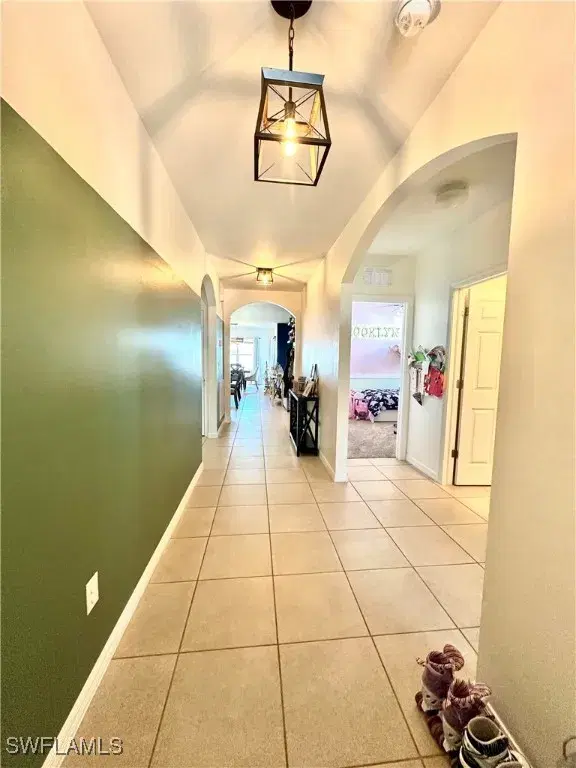 Picture of 209 SE 4Th Ter, Cape Coral FL 33990