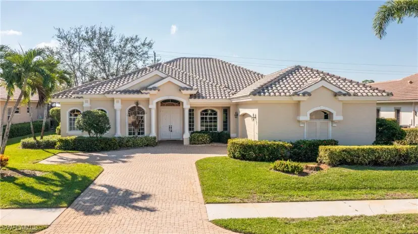 Picture of 1789 Supreme Ct, Naples FL 34110