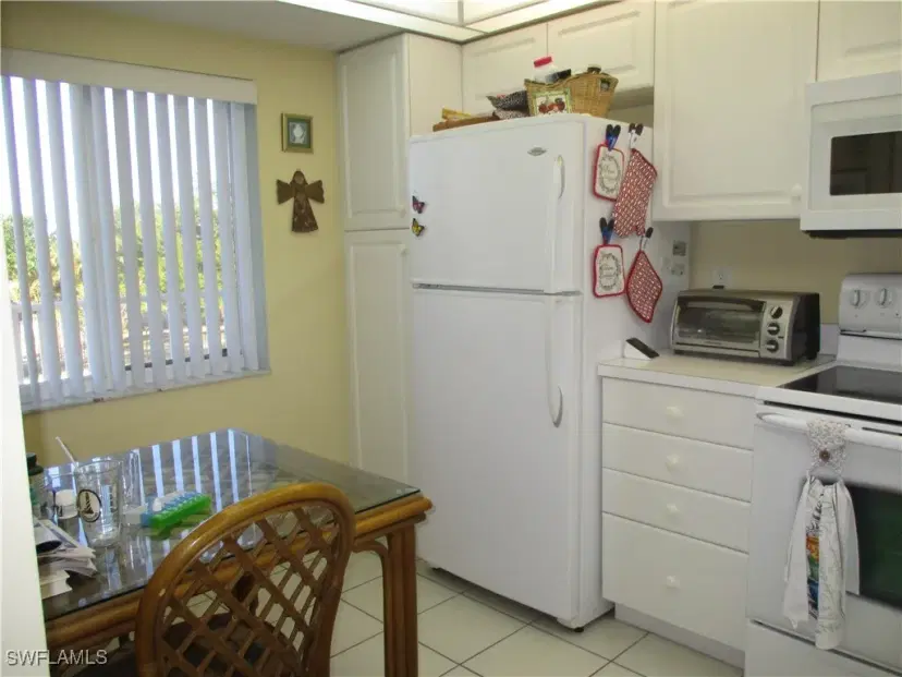 Picture of 14931 Park Lake Dr 303, Fort Myers FL 33919