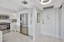 Picture of 600 Parkview Drive 509, Hallandale Beach, FL 33009