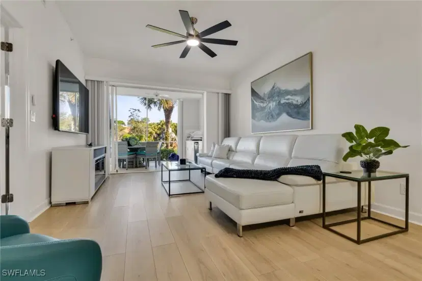 Picture of 6750 Beach Resort Dr 1907, Naples FL 34114