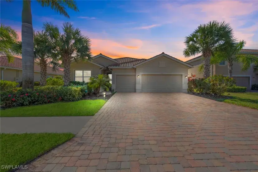Picture of 2151 Vermont Ln, Naples FL 34120